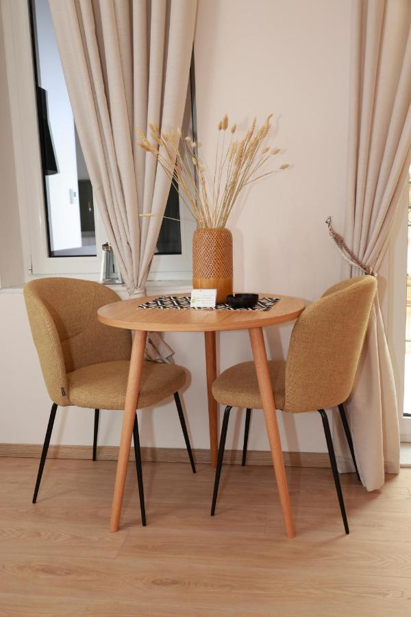 Platanos House Apartment Plomari ภายนอก รูปภาพ